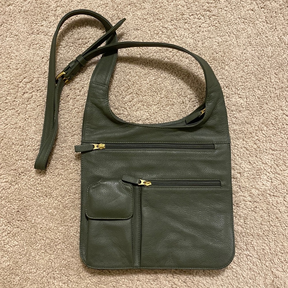 JPOurse Traveler Crossbody Bag